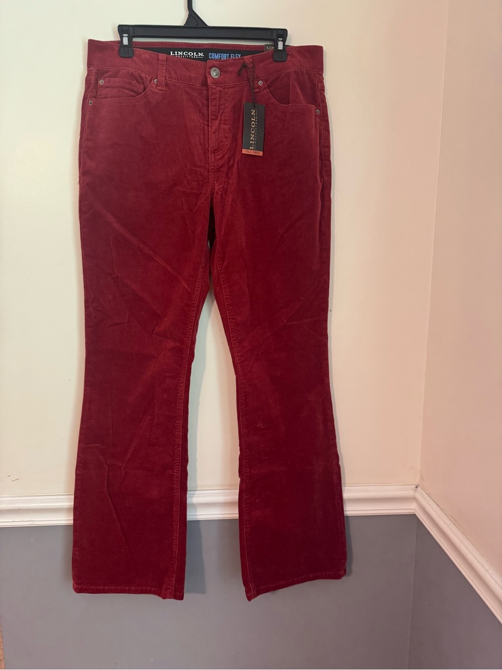 Lincoln Outfitters Comfort Flex Red Corduroy Flare Jeans Size 12